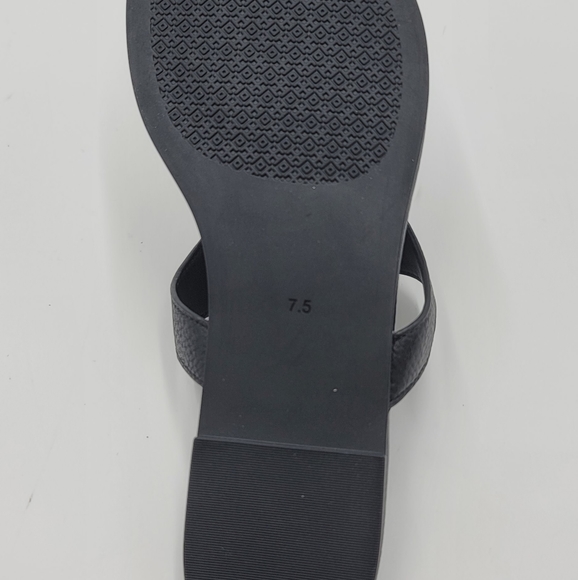 Tory Burch Everyly Flat Thong Sandal - Picture 3 of 8